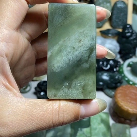 未镶嵌和田玉（糖玉）珠宝半成品
