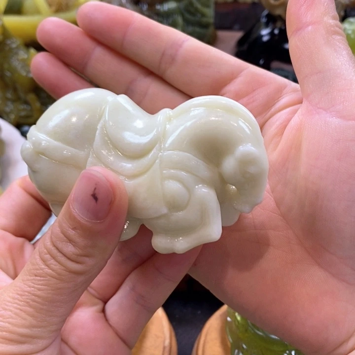 蛇纹石玉未镶嵌手把