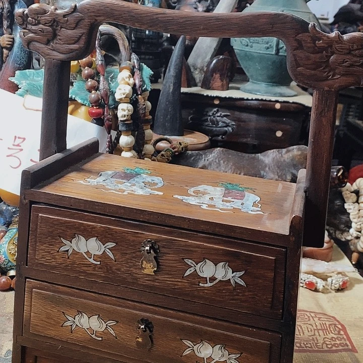 c n j yi k h k v m h m n