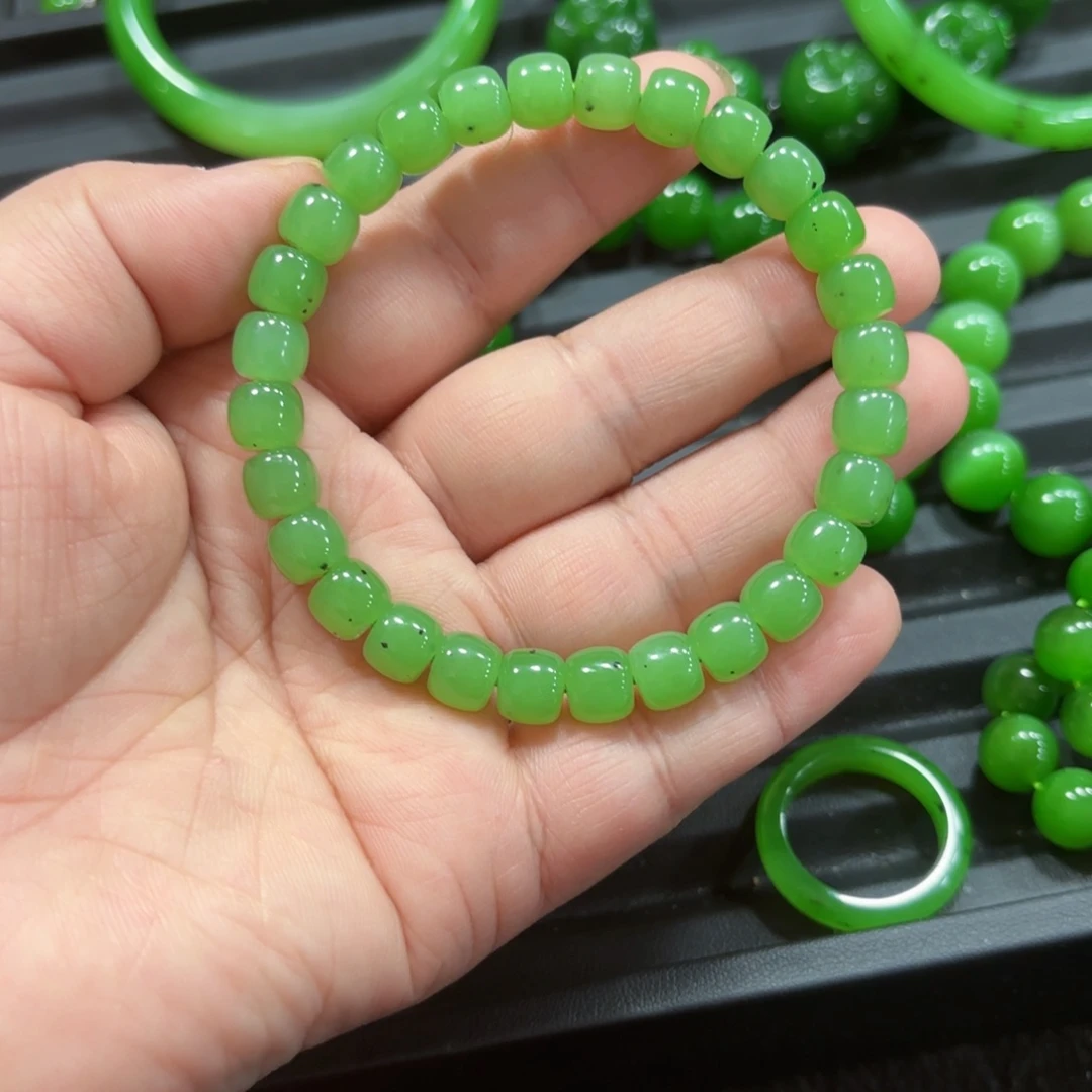 和田玉（碧玉）珠子未镶嵌