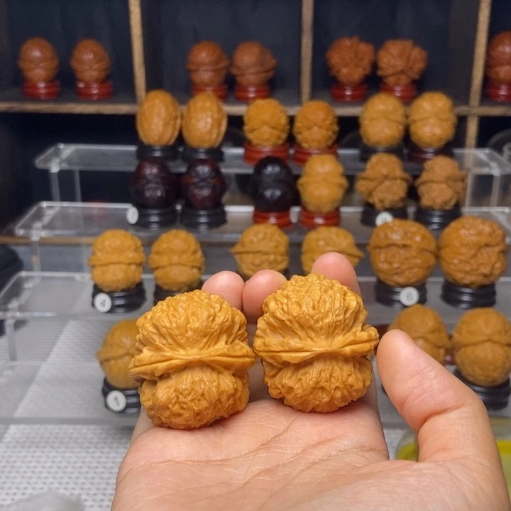 吊坠文玩核桃麒麟王36