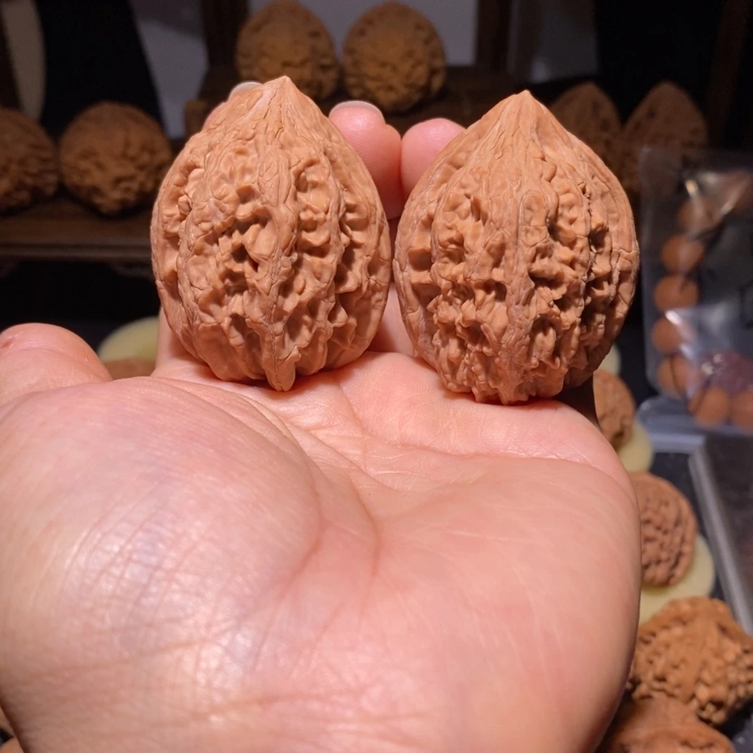 文玩核桃吊坠大沽石39+