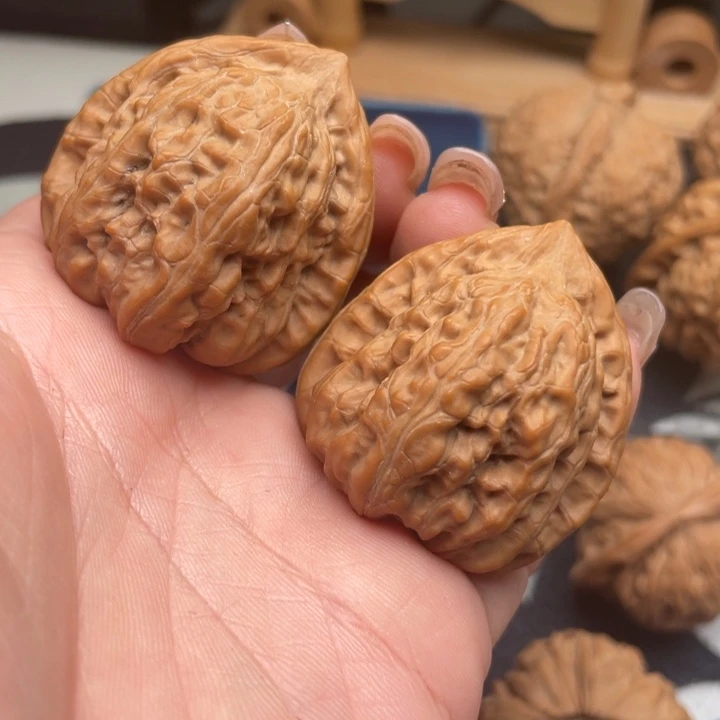 文玩核桃把件赤龙36