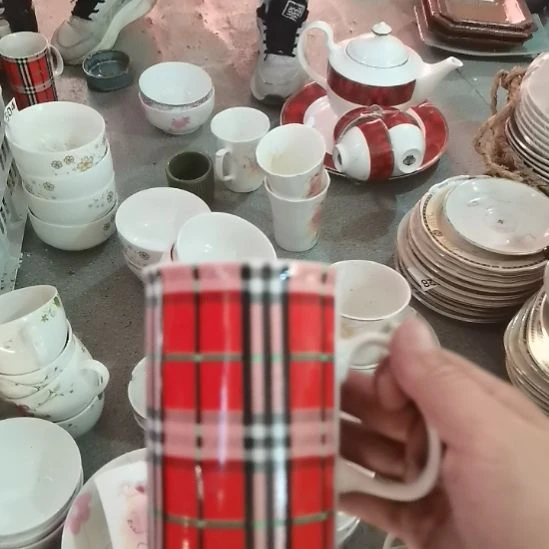 星***亮瓷器微瑕不退不换2个