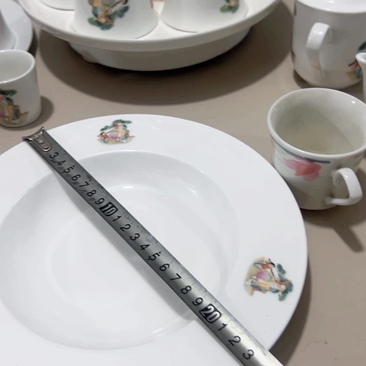 瓷片陶瓷制品寿星盘子两个