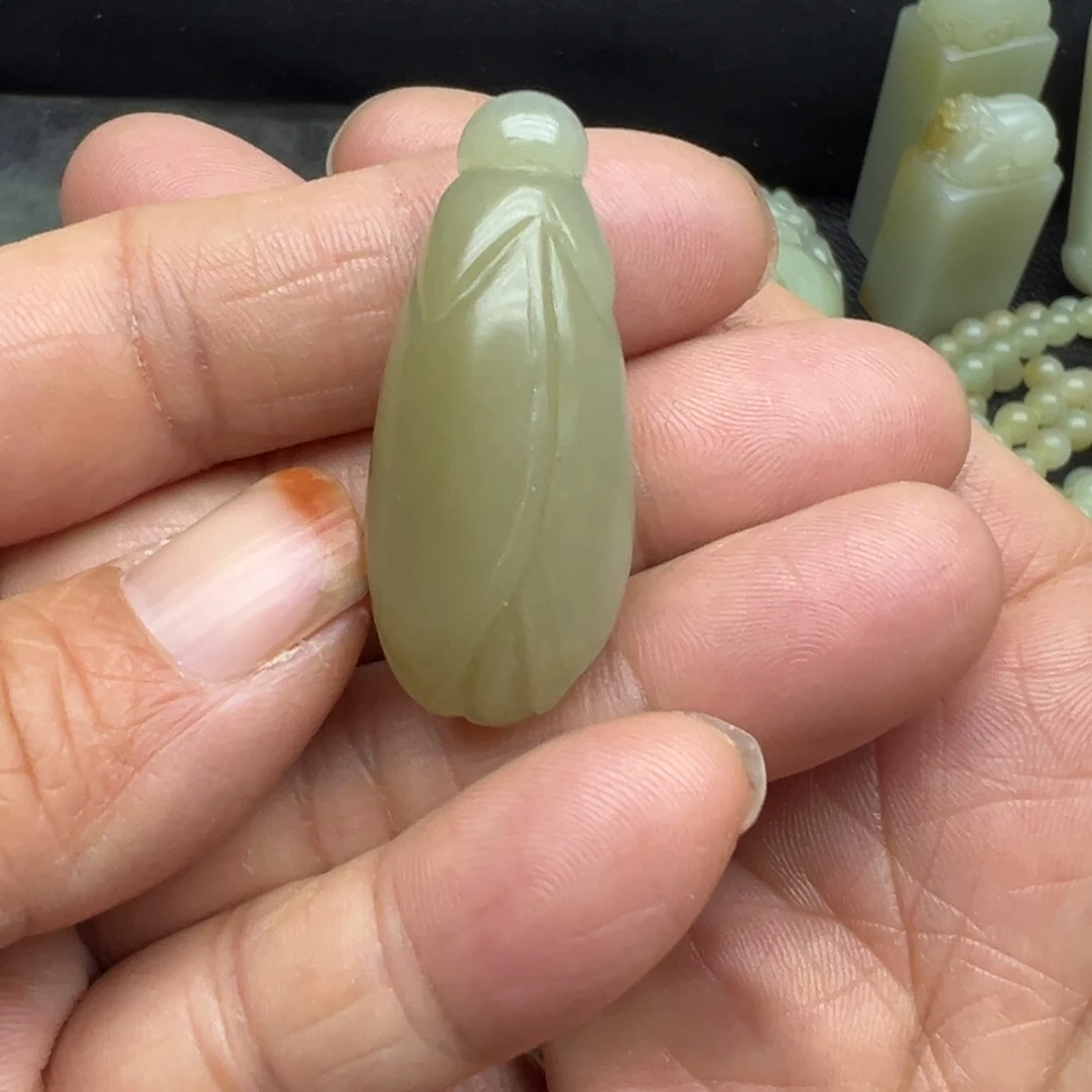 和田玉（糖玉）未镶嵌吊坠(不含链)