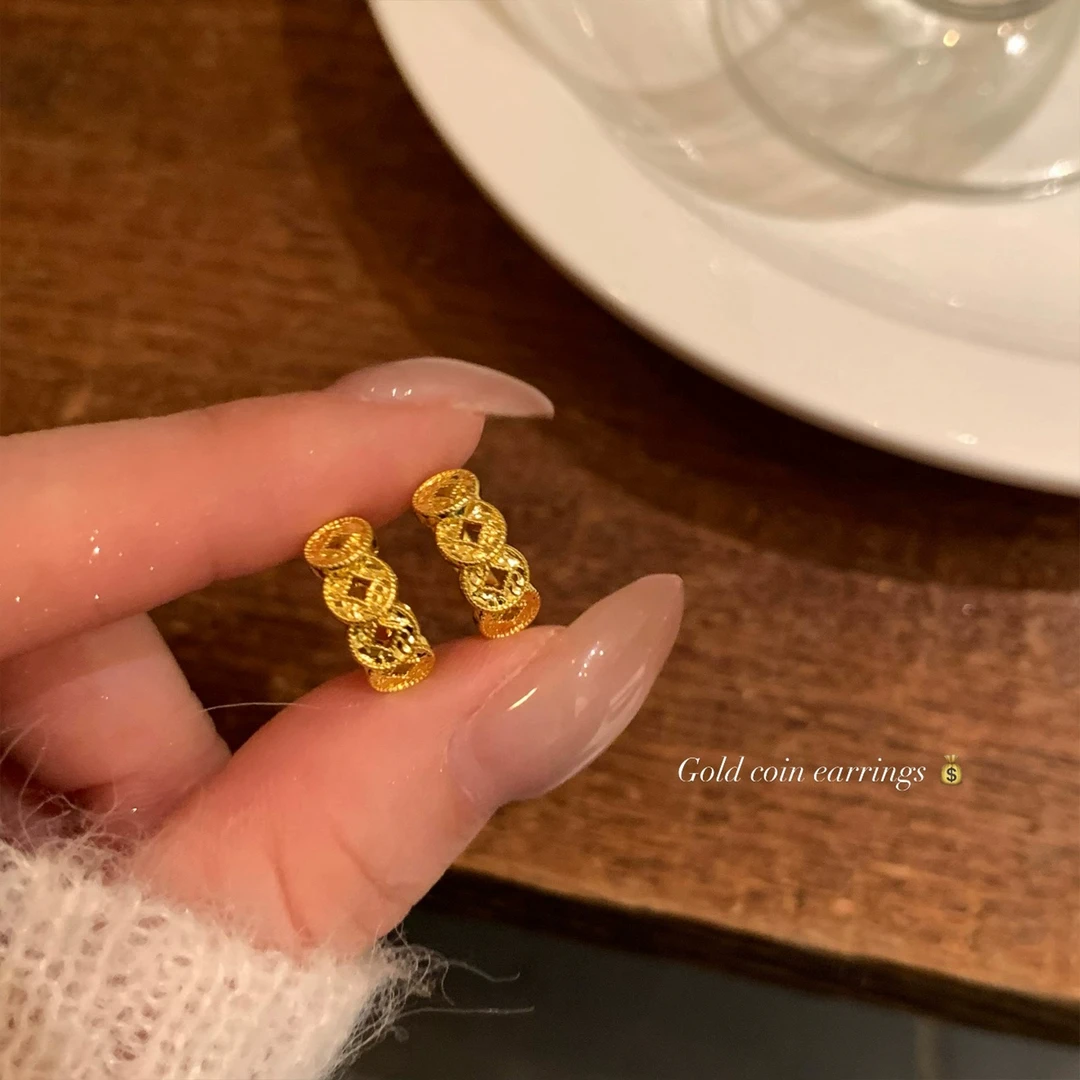 铜合金耳饰 秋冬复古老钱风钱多多金色钱币耳环女气质耳圈耳饰