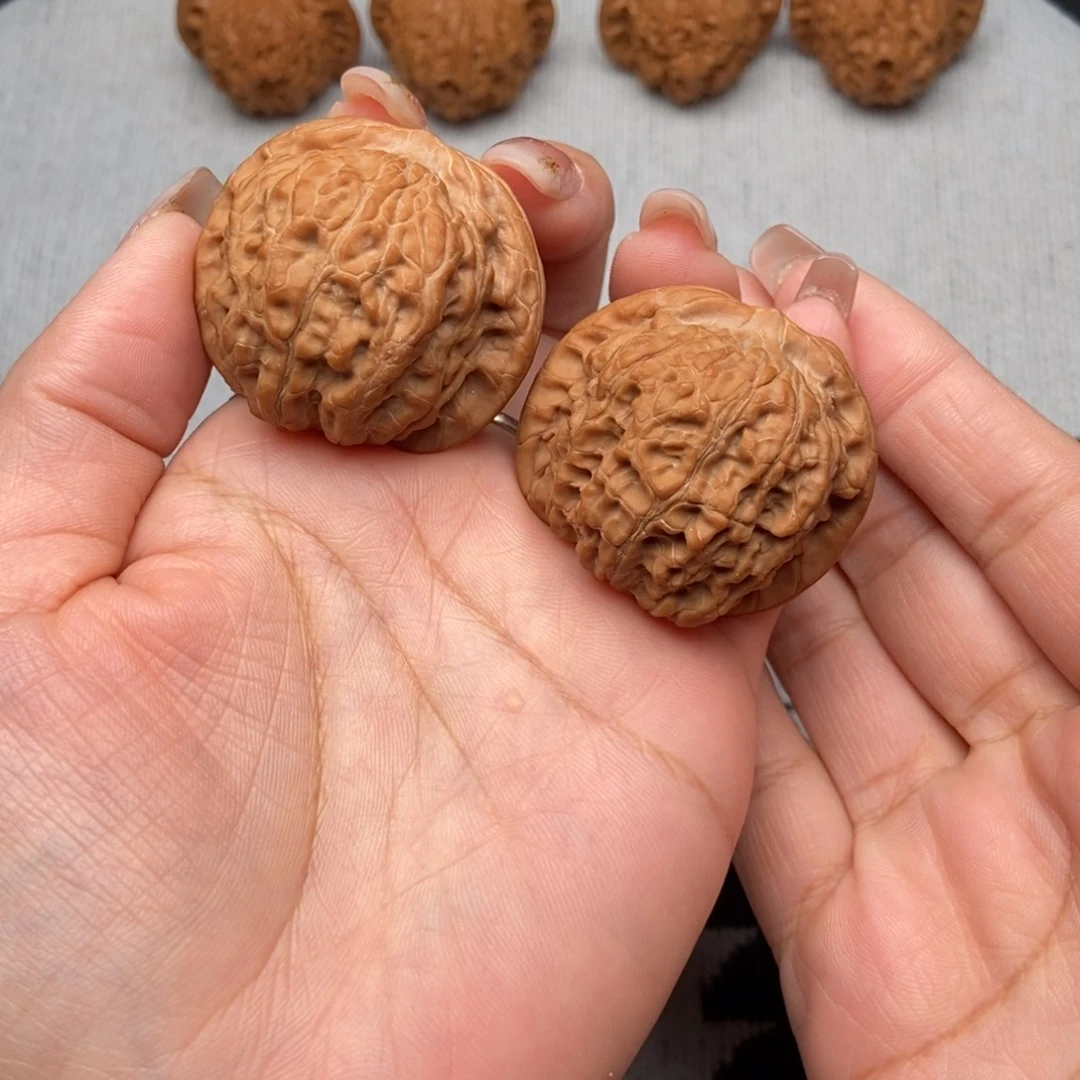 财****吊坠文玩核桃血麒麟