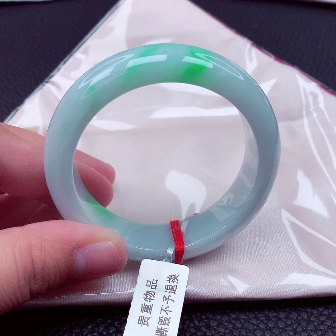翡翠未镶嵌手镯天然缅甸翡翠A货