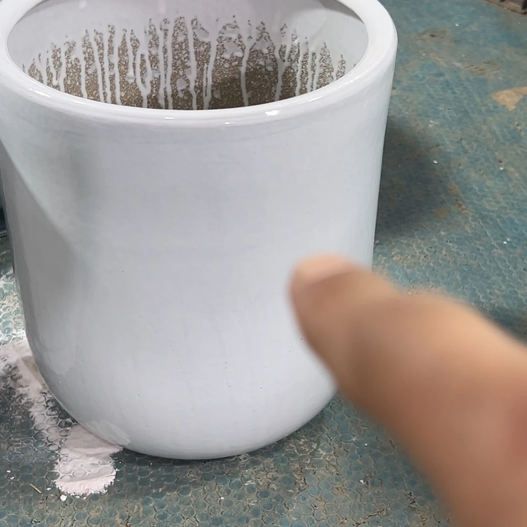 爱***琦直圆筒纯白色大号一个