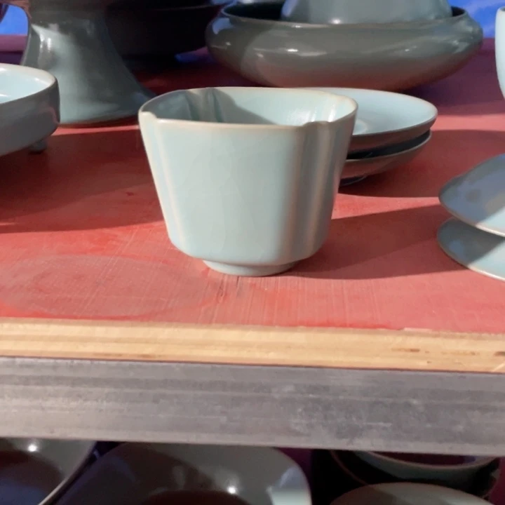 仿古釉天青色四方杯