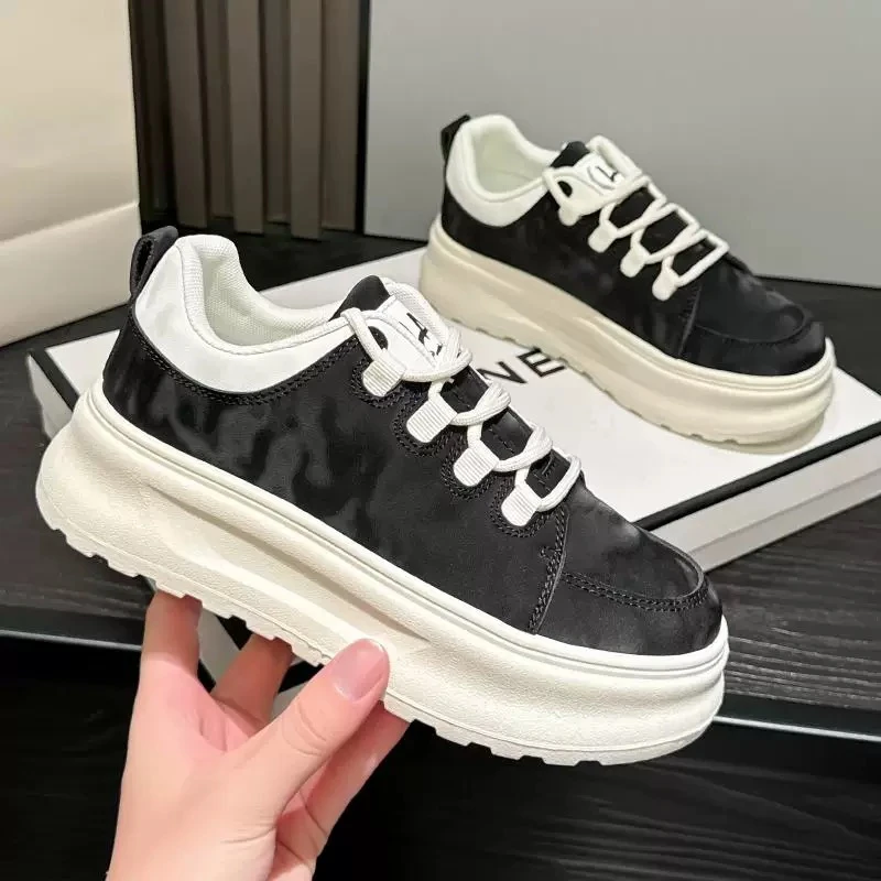 女秋冬百搭时尚舒适系带厚底小白鞋板鞋ZY1817