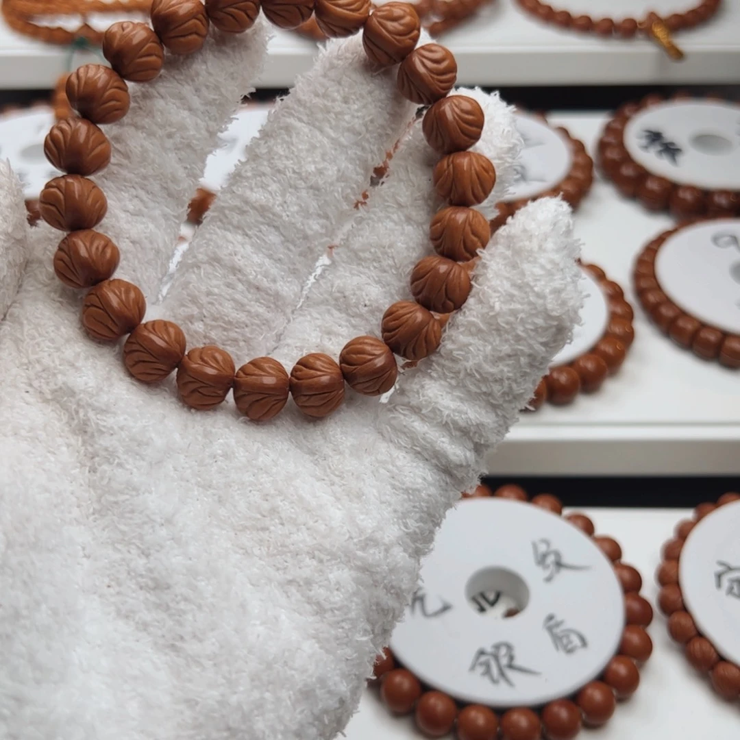 ****巷桃核吊坠桃核手串