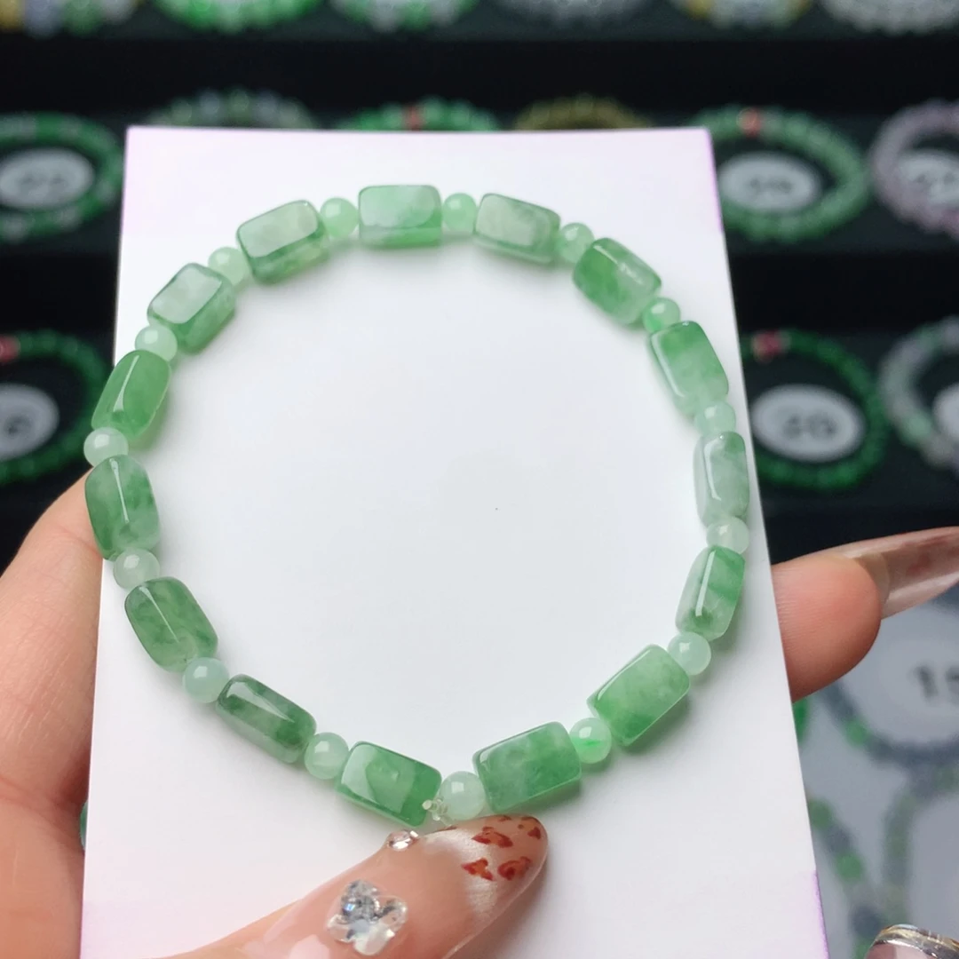 翡翠未镶嵌手链翡翠