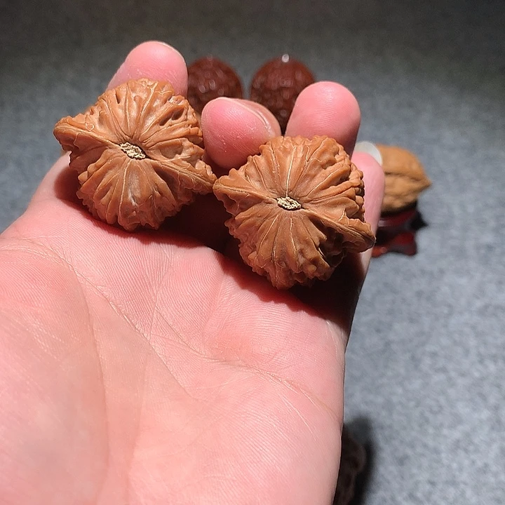 走***了把件文玩核桃磨盘38