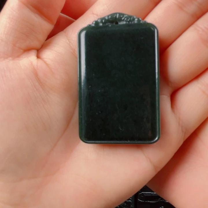 未镶嵌和田玉挂件