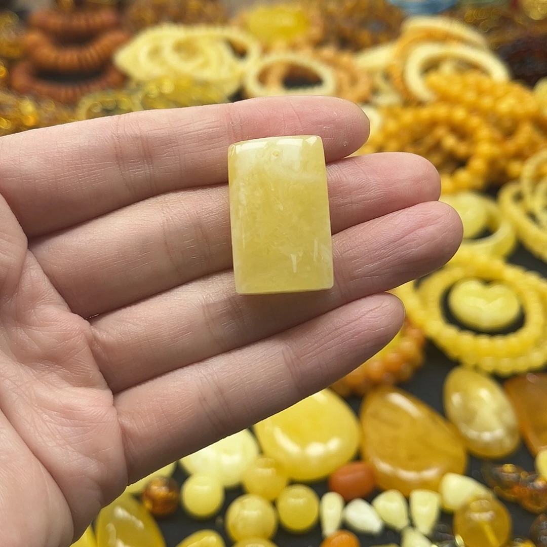 琥珀未镶嵌颈饰蜜蜡挂坠