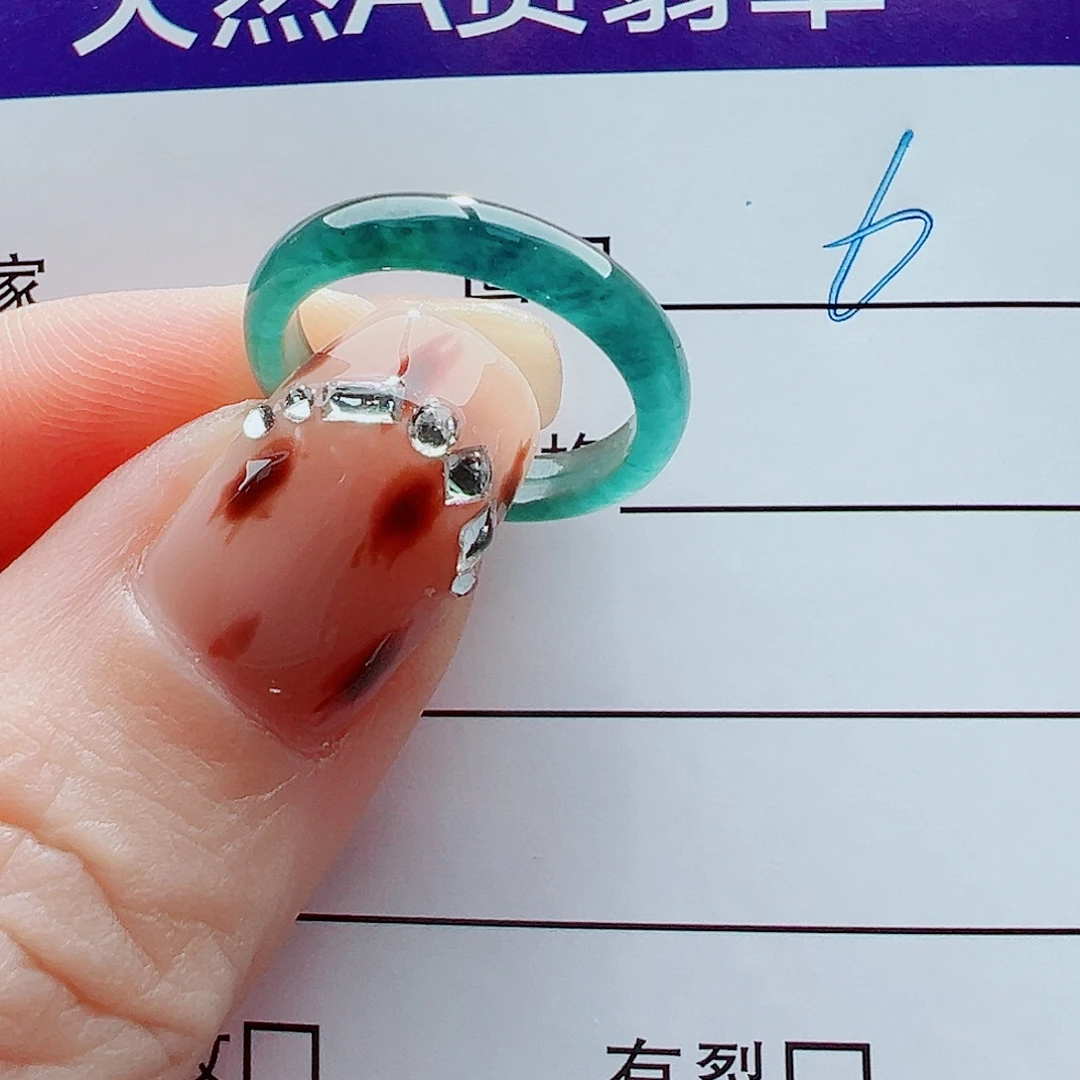 翡翠未镶嵌戒指戒圈