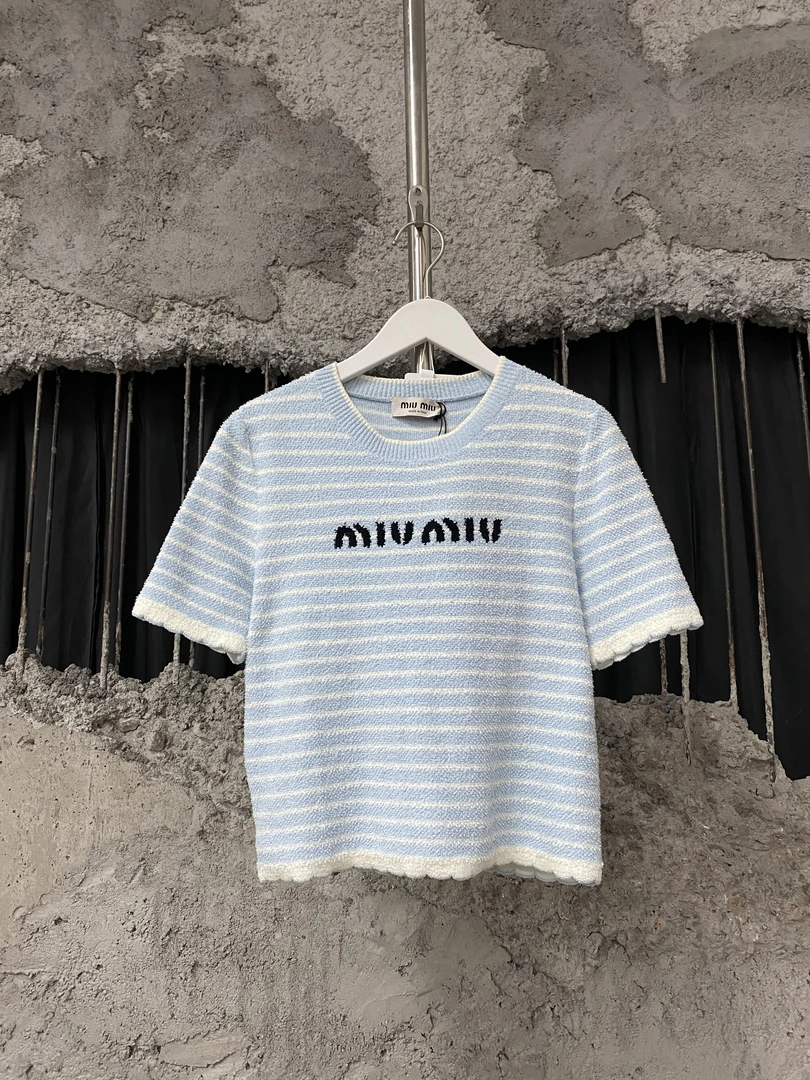 99新 MIU MIU/缪缪 毛巾短袖/42码