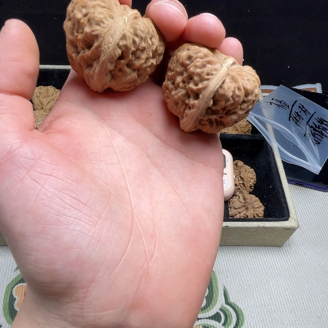 文玩核桃吊坠哈哈哈哈哈哈哈哈