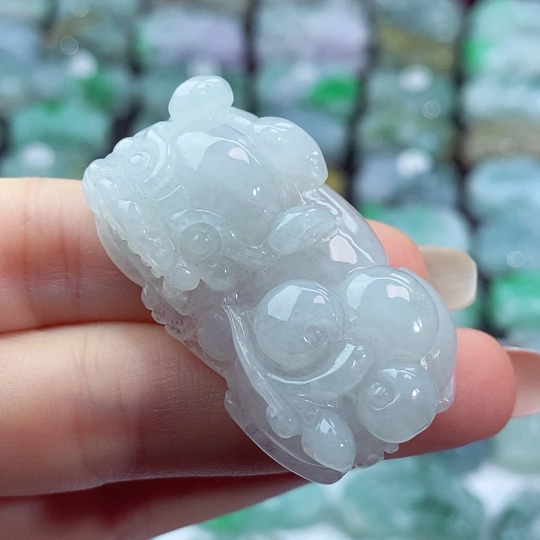 颈饰未镶嵌翡翠天然