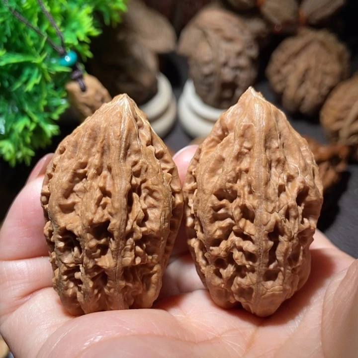 把件文玩核桃东北楸子小雪37