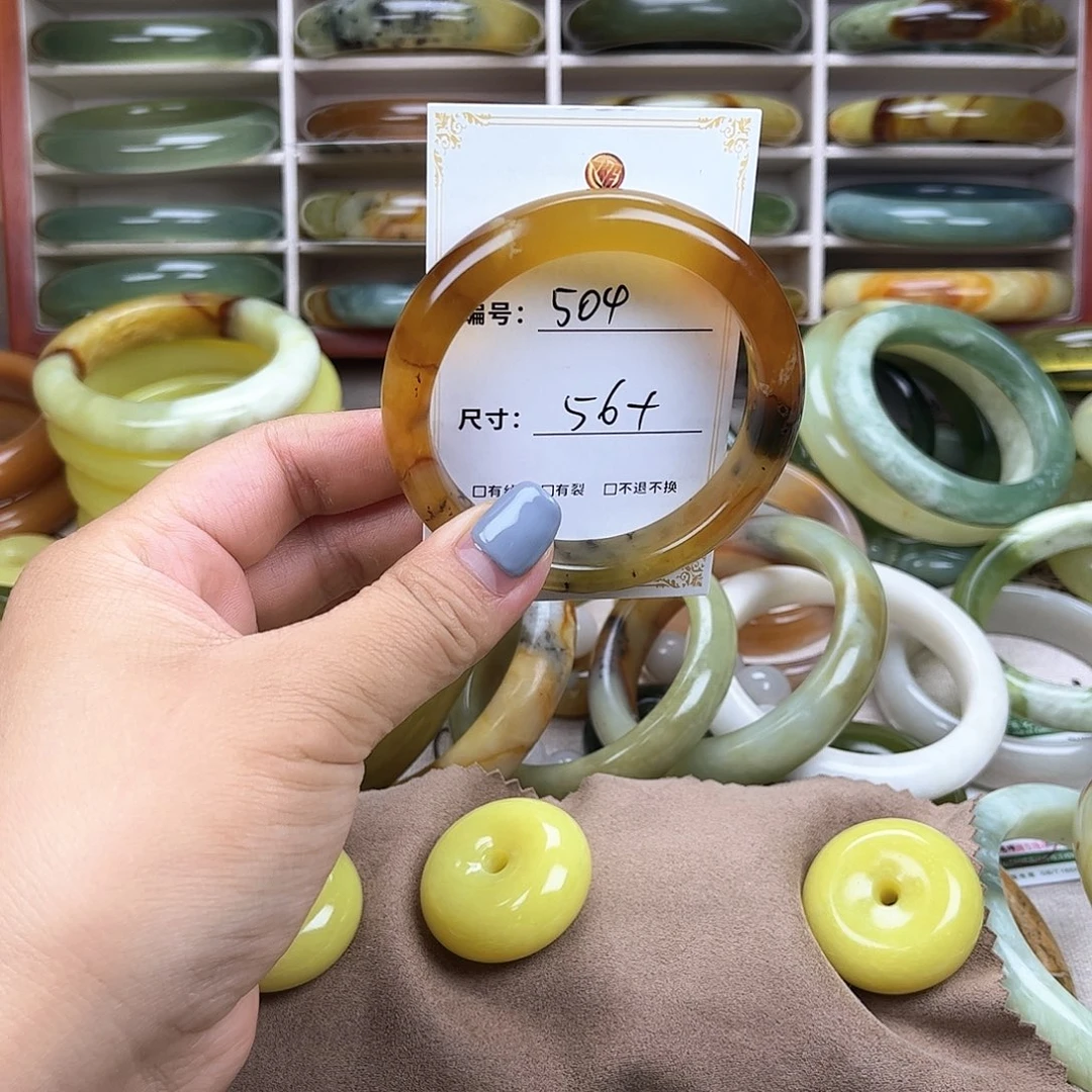 蛇纹石玉手镯未镶嵌?***?