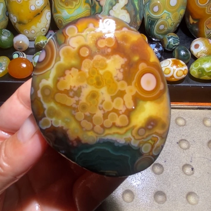 玛瑙/玉髓未镶嵌珠宝半成品