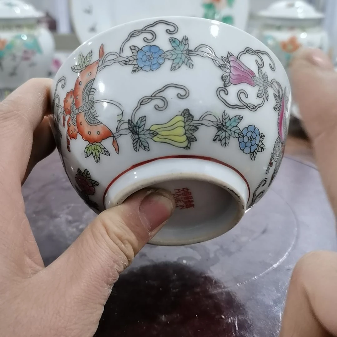 当代景德镇陶瓷工艺品去****?