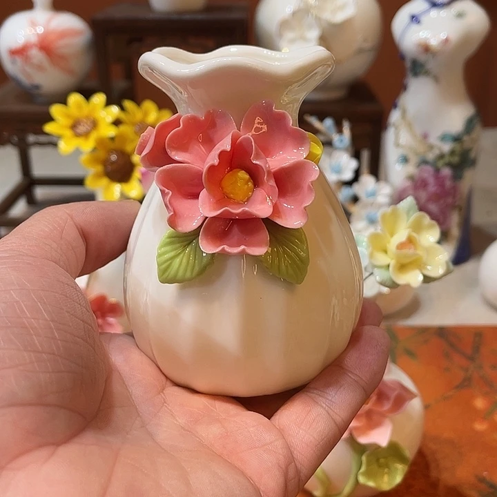 其他手工陶瓷精致摆件