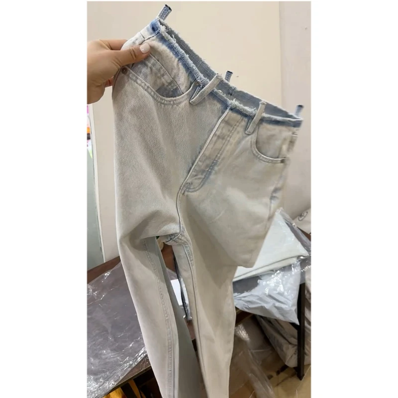 Aimeerosa/艾洛莎2025夏季新款高腰洋气网红牛仔裤浅色窄板直筒裤