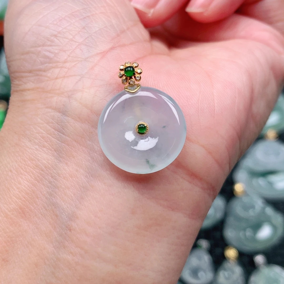 翡翠吊坠(不含链)18K金镶嵌