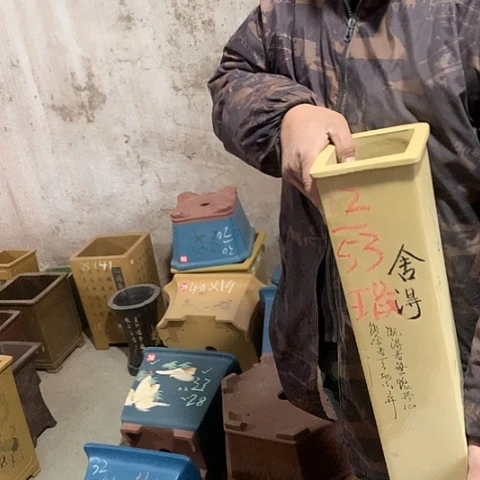 紫砂花盆手工制作