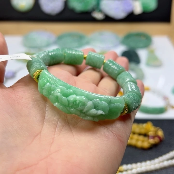 未镶嵌手链翡翠手牌