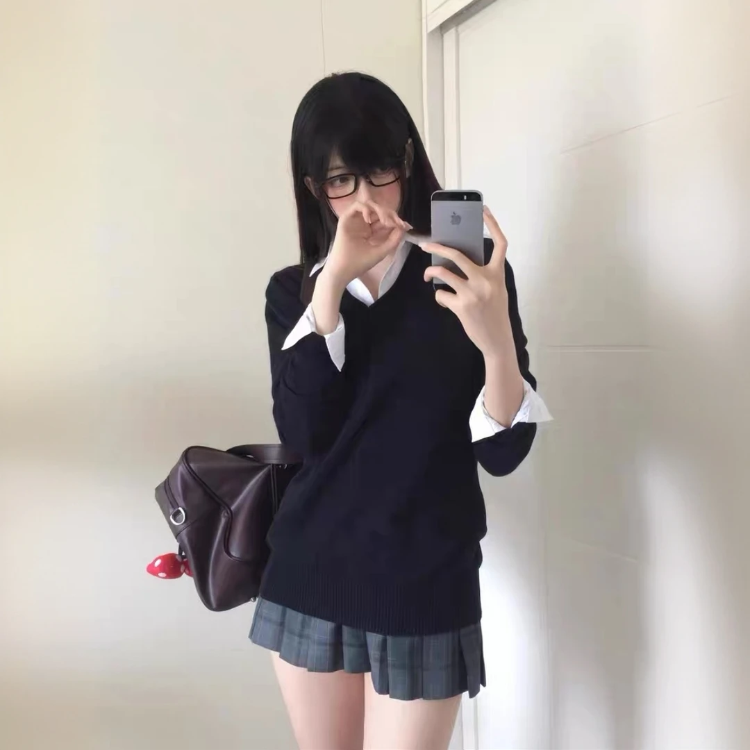 秋冬JK制服套头毛衣女V领针织衫日系学院风纯色长袖内搭外套上衣