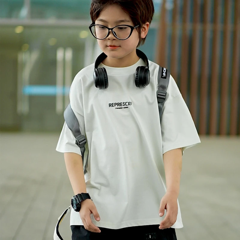 2025男孩夏季穿搭学生时尚潮流新款短袖儿童T恤