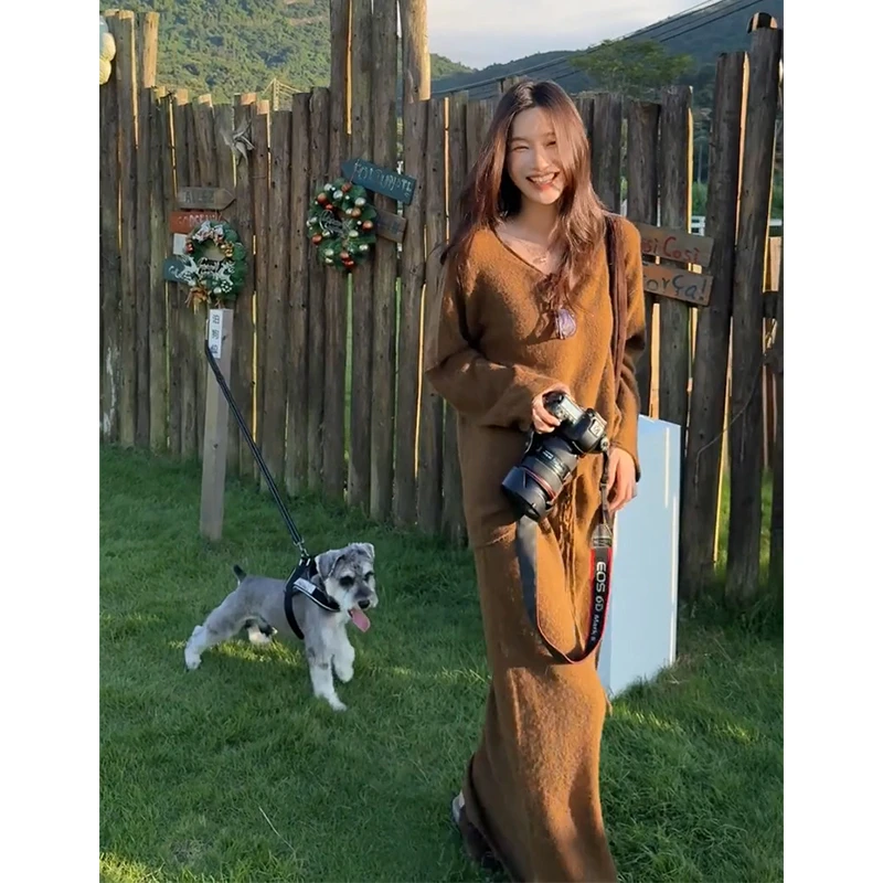 2025秋季新款女法式气质百搭V领长袖针织上衣气质高腰系带半身裙