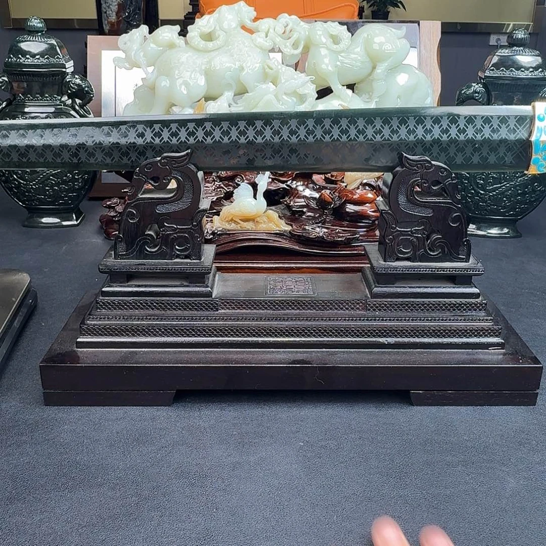 用***6和田玉未镶嵌挂件