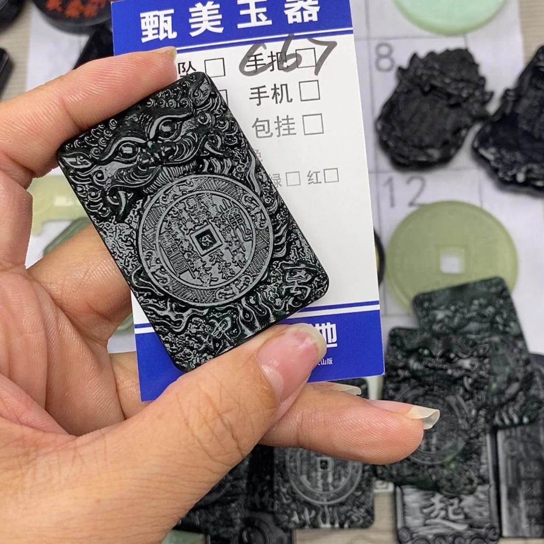 【闪购商品】未镶嵌岫玉挂件娜*?挂件
