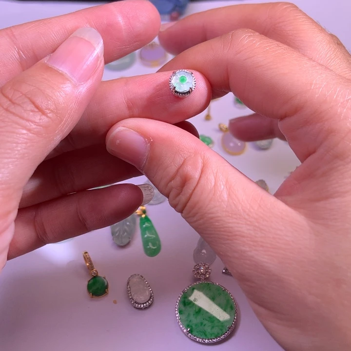 翡翠银S925镶嵌颈饰