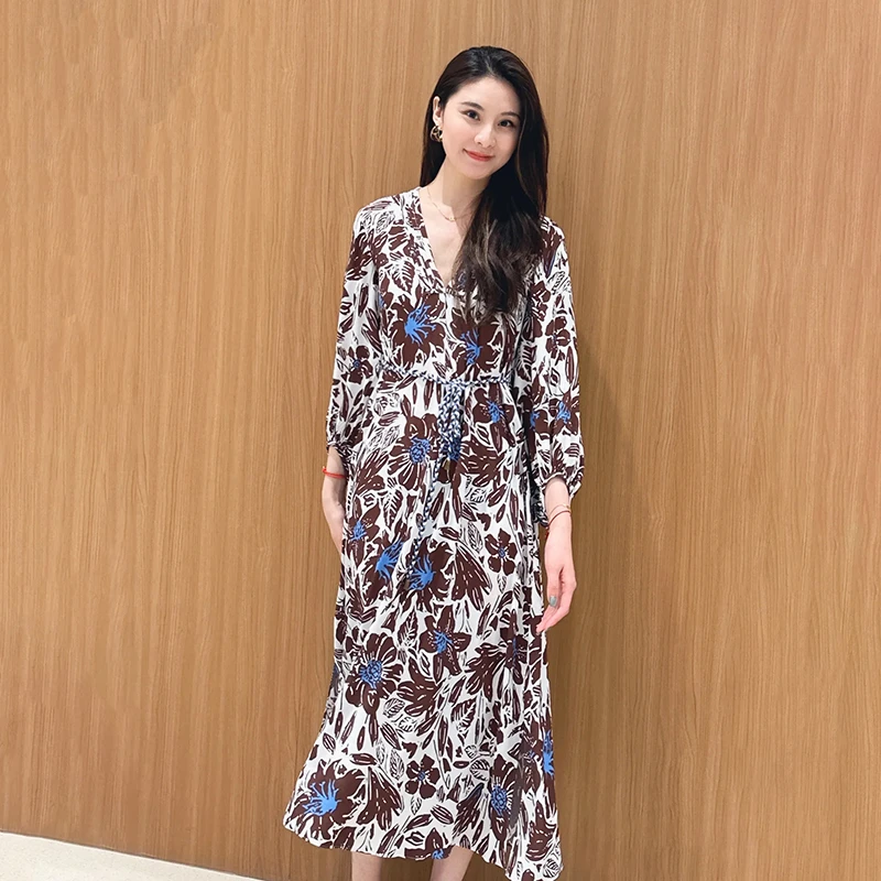 25春夏新款 时尚收腰气质植物印花灯笼袖显瘦时尚印花长袖连衣裙