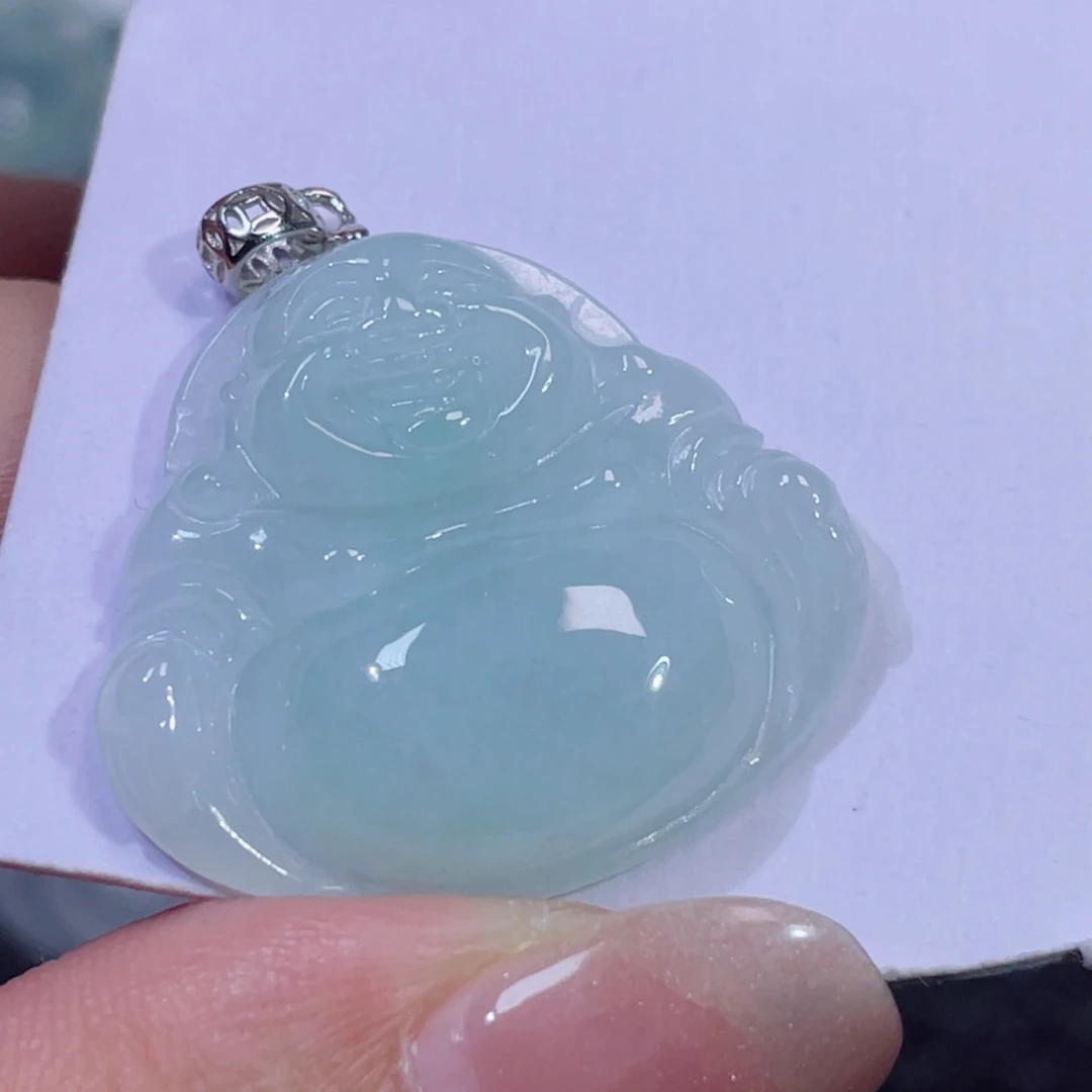 翡翠未镶嵌颈饰佛公