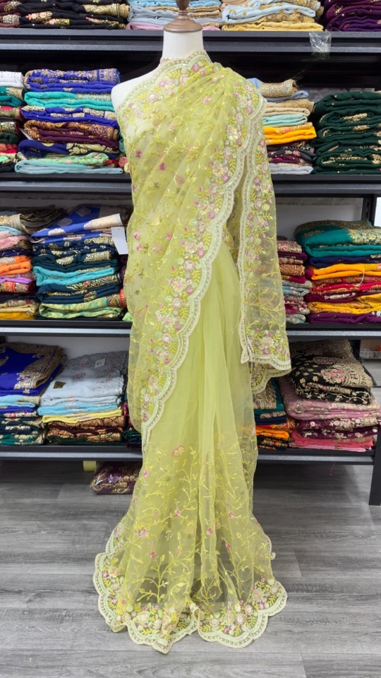 印度纱丽 长款蓬蓬裙气质演出服春夏公主风披纱拖尾女孩时尚夏季