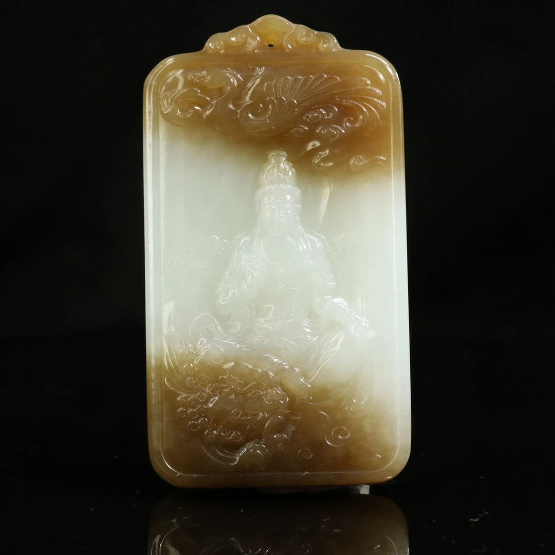 22和田玉且末糖白吊坠/200586保利厦门拍卖