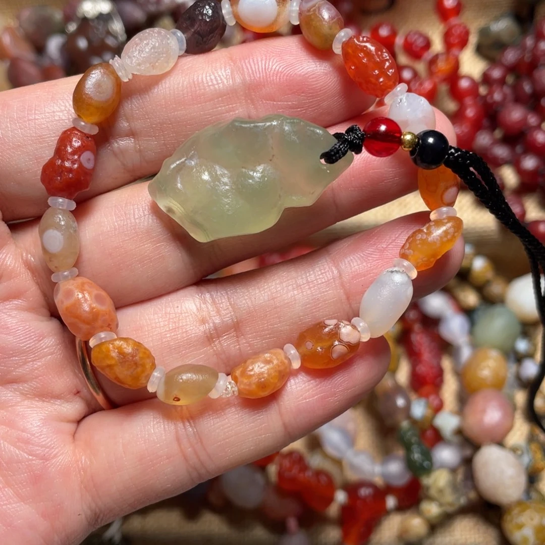 合金手链玛瑙/玉髓