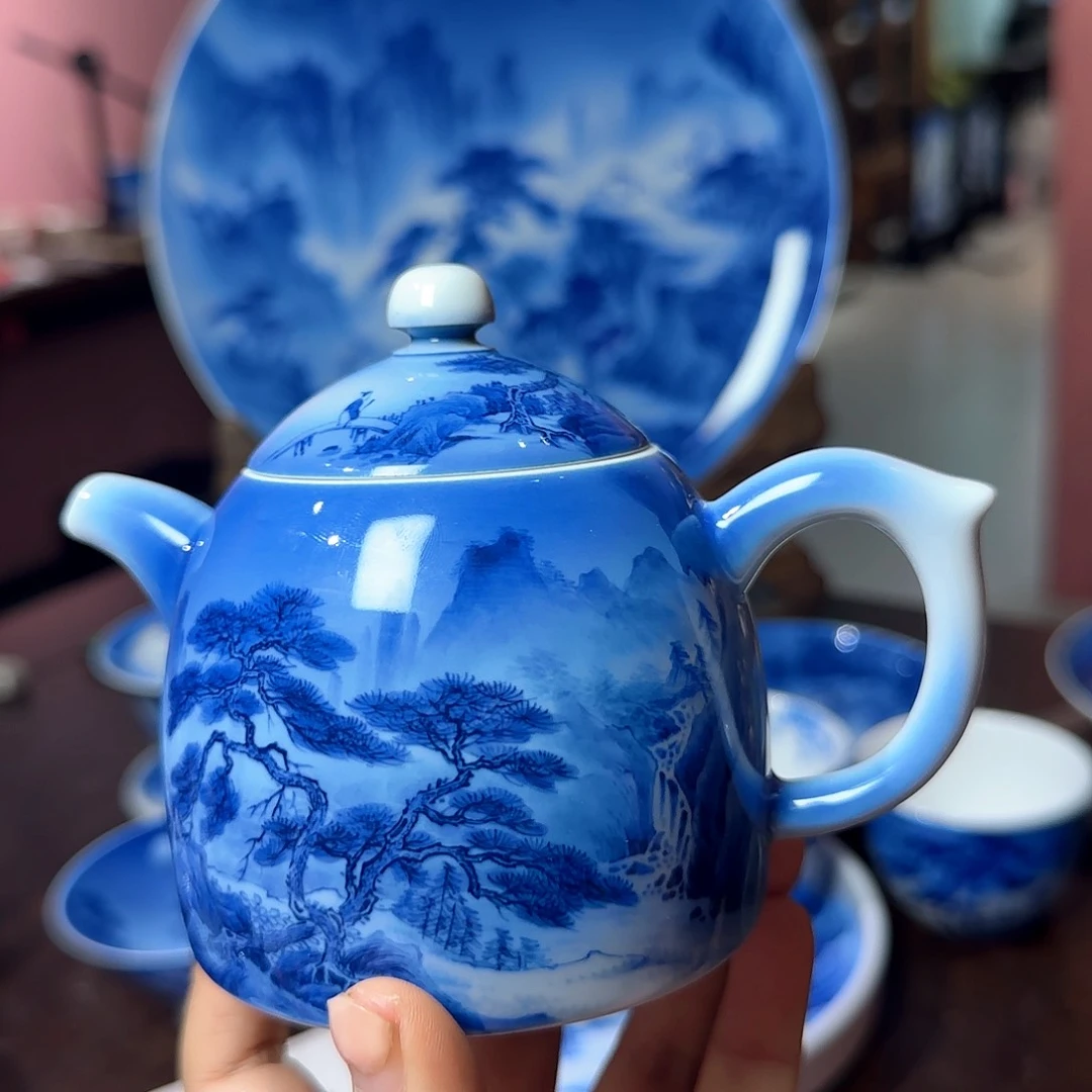 瓷片雪**影青花山水茶壶