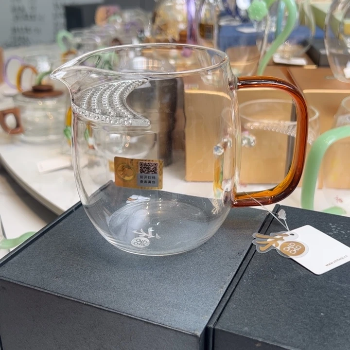 禾器琥珀色澄然月牙款
