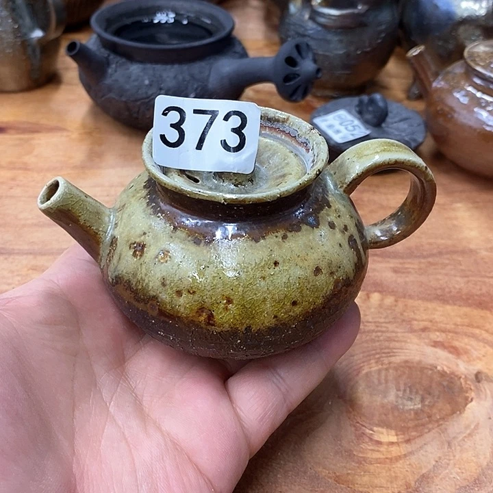 我们的确是一个人的