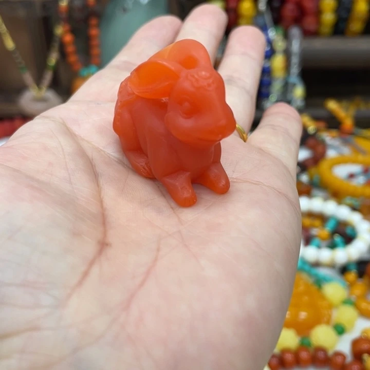 55号雕刻兔子摆件