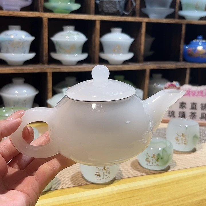 桀***桀手工艺品琉璃白色壶不带礼盒1个